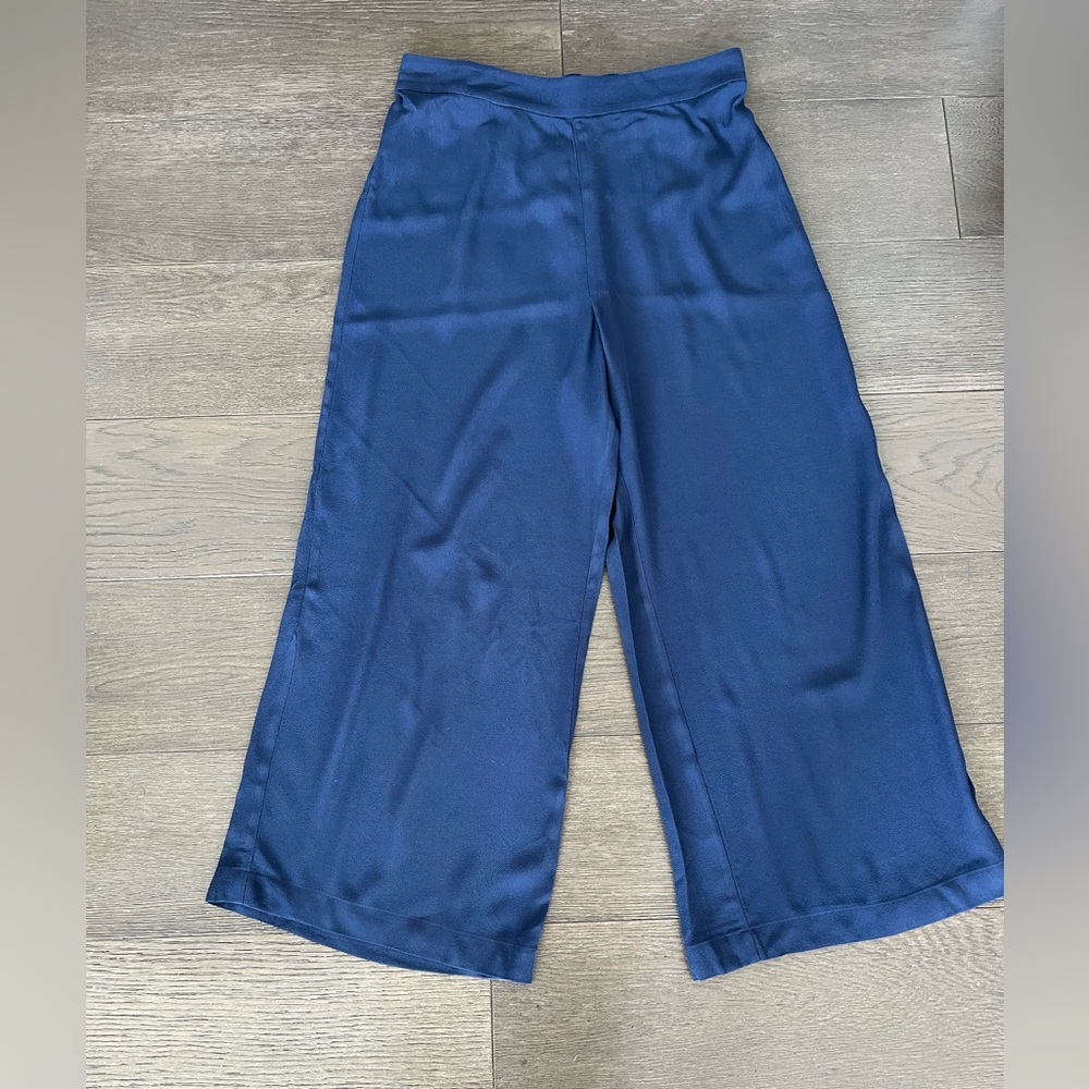 “SALE” Wilfred Aritzia Faun Pants - Navy SOLD OUT SZ L